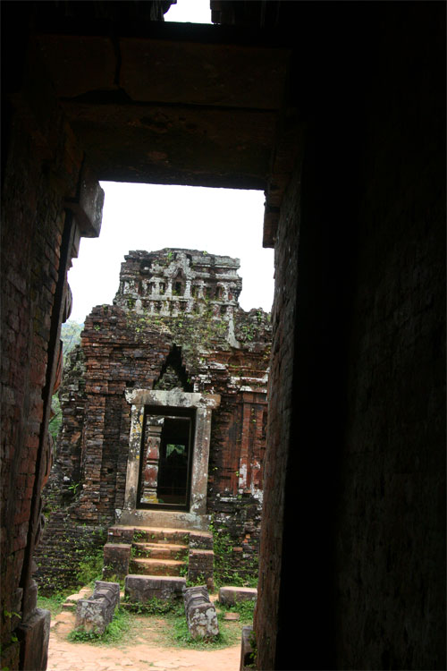 Chom Temple